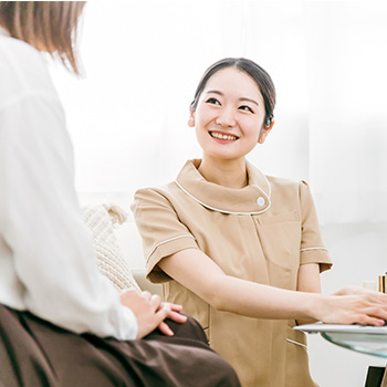スタッフ採用支援